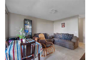 4227 PERSHING POINTE PL #8, ORLANDO, FL 32822 Sold 11/30/22