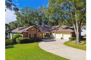 1252 MAJESTIC OAK DR, APOPKA, FL 32712 Sold 02/28/23