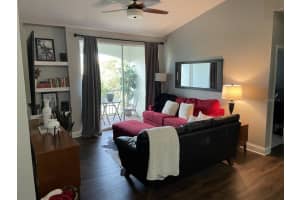2549 MAITLAND CROSSING WAY #302, ORLANDO, FL 32810 Sold 01/12/23