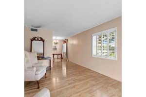47 VISTA GARDENS TRL #207, VERO BEACH, FL 32962 Sold 01/26/23