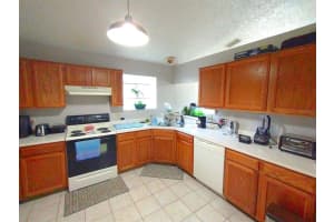 664 Bellhurst Ct, Orlando, FL 32835, Sold 03/27/23