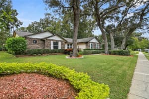 2210 MAJESTIC WOODS BLVD, APOPKA, FL 32712 Sold 12/20/22
