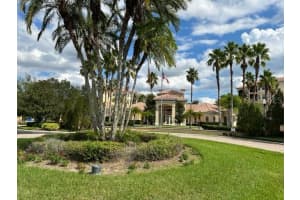 8763 WORLDQUEST BLVD #5204, ORLANDO, FL 32821 Sold 04/18/23