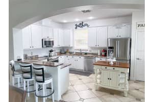 5198 Adair Oak Dr, Orlando, FL 32829, Sold 03/07/23
