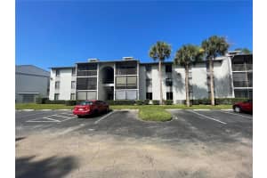1217 S PINE RIDGE CIR #17, SANFORD, FL 32773 Sold 12/07/22
