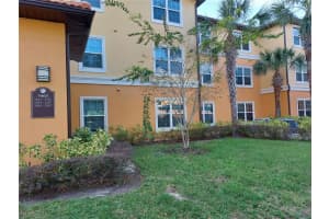 5463 Vineland Rd, Orlando, FL 32811, Sold 11/30/22