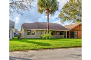 720 LAKESIDE DR, WINTER SPRINGS, FL 32708 Sold 02/24/23