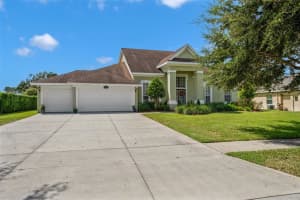 16607 SPRING PARK DR, CLERMONT, FL 34711 Sold 01/13/23