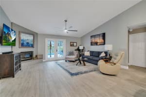 323 BENT WAY LN, LAKE MARY, FL 32746 Sold 11/29/22
