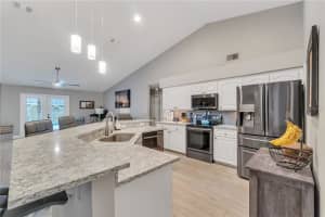 323 BENT WAY LN, LAKE MARY, FL 32746 Sold 11/29/22