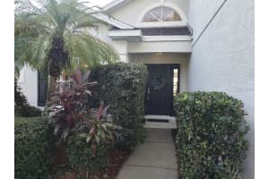 744 PINEWOOD DR, DAVENPORT, FL 33896 Sold 03/29/23
