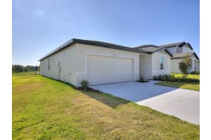 1200 OAK VALLEY DR, AUBURNDALE, FL 33823 Sold 01/31/24