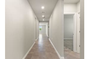 1200 OAK VALLEY DR, AUBURNDALE, FL 33823 Sold 01/31/24