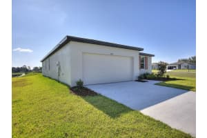 1188 OAK VALLEY DR, AUBURNDALE, FL 33823 Sold 10/26/23