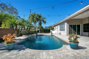 1623 CONWAY ISLE CIR, BELLE ISLE, FL 32809 Sold 02/03/23