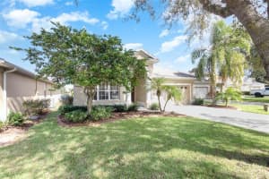 237 BRASSINGTON DR, DEBARY, FL 32713 Sold 05/05/23