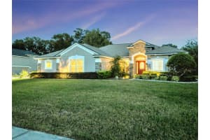 8241 EMERALD FOREST CT, SANFORD, FL 32771 Sold 12/14/22