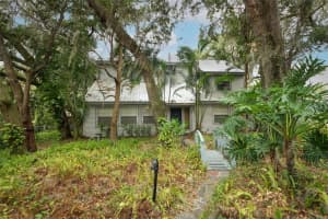 3158 MAPLE RUN, KISSIMMEE, FL 34744 Sold 12/30/22