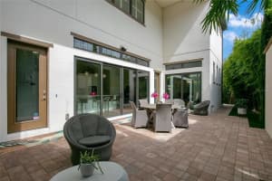 8454 Via Vittoria Way, Orlando, FL 32819, Sold 12/30/22