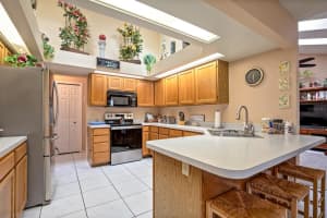 2965 ERSKINE DR, OVIEDO, FL 32765 Sold 12/30/22