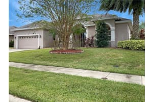 227 VIOLA DR, AUBURNDALE, FL 33823 Sold 03/10/23