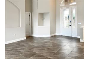 227 VIOLA DR, AUBURNDALE, FL 33823 Sold 03/10/23
