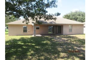 979 PRINCETON DR, CLERMONT, FL 34711 Sold 04/25/23