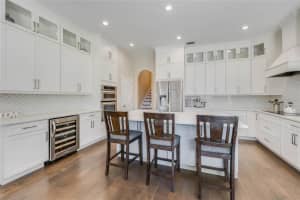 863 CRESTON DR, MAITLAND, FL 32751 Sold 12/08/22