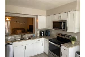 596 GREEN SPRING CIR, WINTER SPRINGS, FL 32708 Sold 12/24/22