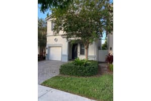 635 NE 193RD ST. ST, MIAMI, FL 33179 Sold 05/01/23