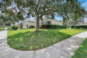 2936 Highland View Cir, Clermont, FL 34711, Sold 05/01/23