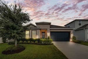1028 GRAND HILLTOP DR, APOPKA, FL 32703 Sold 12/07/22