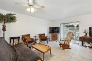 5375 HAWK DR, KISSIMMEE, FL 34746 Sold 04/07/23