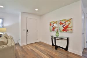 151 ADAIR AVE, SARASOTA, FL 34243 Sold 12/19/22