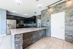 2718 CURPIN LN, ORLANDO, FL 32825 Sold 12/21/22