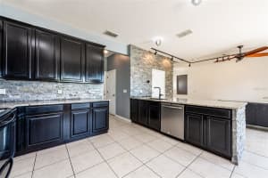 2718 CURPIN LN, ORLANDO, FL 32825 Sold 12/21/22