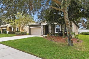 2572 VINEYARD CIR, SANFORD, FL 32771 Sold 01/19/23