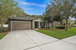 2572 VINEYARD CIR, SANFORD, FL 32771 Sold 01/19/23