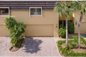 6236 Masters Blvd, Orlando, FL 32819, Sold 11/21/22