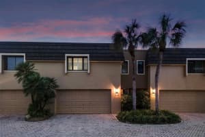 6236 Masters Blvd, Orlando, FL 32819, Sold 11/21/22