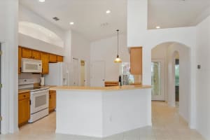 9736 Heron Pointe Dr, Orlando, FL 32832, Sold 11/18/22