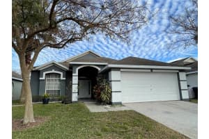 120 BLOOMINGDALE DR, DAVENPORT, FL 33897 Sold 02/13/23