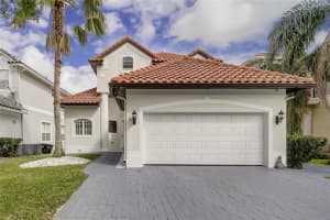 8637 SAINT MARINO BLVD, ORLANDO, FL 32836 Sold 03/10/23