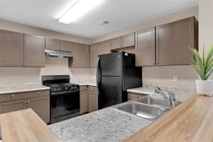1004 STUCKI TER, WINTER GARDEN, FL 34787 Sold 11/30/22