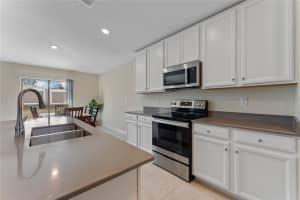 317 Citrus Pointe Dr, Davenport, FL 33837, Sold 01/13/23