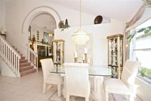 8003 BIRMAN ST, MAITLAND, FL 32751 Sold 12/09/22