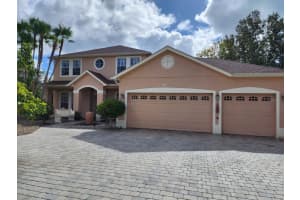 3017 CURVING OAKS WAY, ORLANDO, FL 32820 Sold 02/15/23