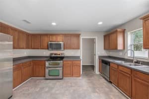 30714 Sonnet Glen Dr, Wesley Chapel, FL 33543, Sold 01/27/23