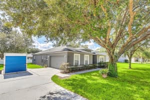 2477 Sheila Dr, Apopka, FL 32712, Sold 01/19/23