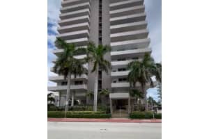 9225 COLLINS AVE #1407, SURFSIDE, FL 33154 Sold 01/24/23